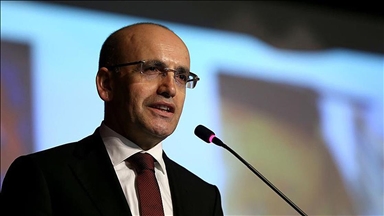 وزير الخزانة التركي: معدل ديننا العام أقل من دول كثيرة