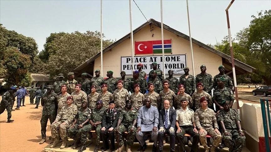 Türkiye trains Gambian soldiers ahead of OIC summit