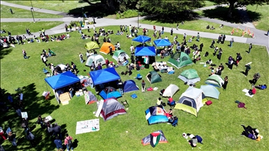 طلاب بجامعة سان فرانسيسكو يعتصمون تنديدا بالحرب على غزة