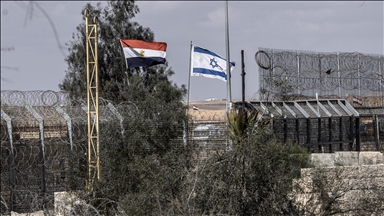 الجيش الإسرائيلي يطلق النار على "مشتبه بهم" قرب الحدود المصرية