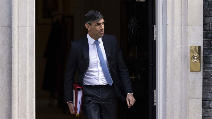 UK premier dodges question on sending troops to Middle East
