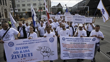 Prvomajski protesti u Sarajevu: Metalci i radnici trgovina ukazali na težak položaj zaposlenih