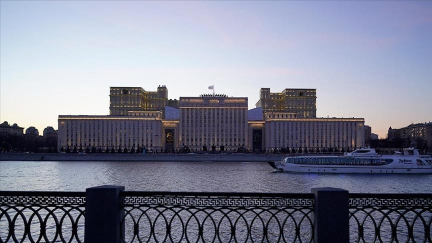 В Минобороны РФ сообщили о перехвате 12 БПЛА над пятью регионами