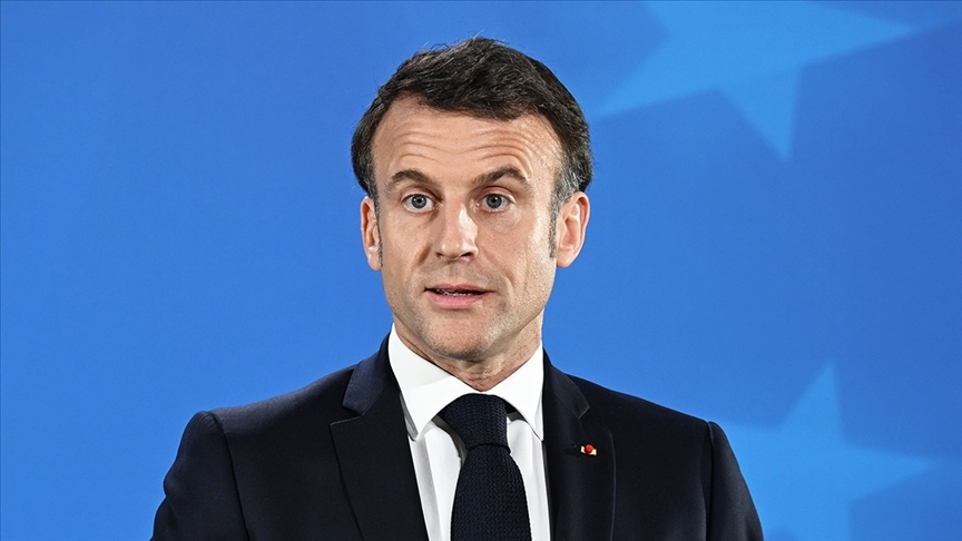 Macron, Fransa'nın Ukrayna'ya askeri birlik gönderme ihtimali olduğunu tekrarladı