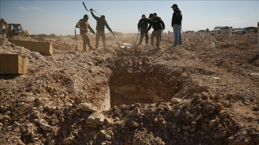 Massive burial site, underground crematorium found in Mexico City
