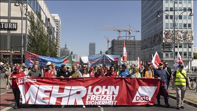 Allemagne: les slogans propalestiniens résonnent à Berlin lors du défilé du 1er Mai 