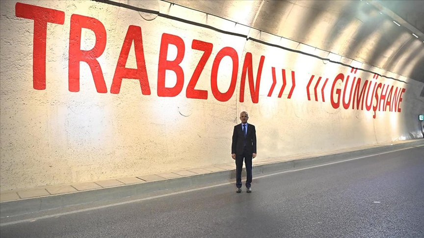 Yeni Zigana Tüneli'nden bir yılda 1 milyon 770 bin araç geçti