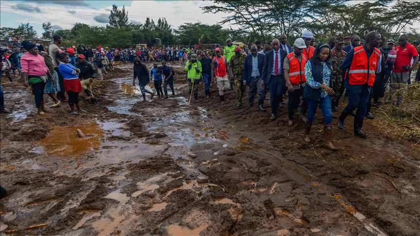 Heavy rains displace thousands of refugees in East Africa