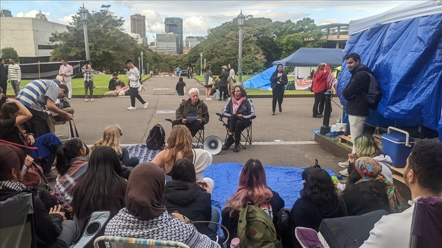Pro-Palestine campus demonstrations spread to Australia amid crackdown in US