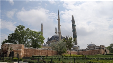 "Zaman belirleyici" olarak bilinen muvakkithanelerin bir örneği de Selimiye'de
