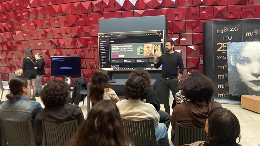 İDAF'da "Yapay Zeka ile Hareketli İmge Atölyesi" yapıldı