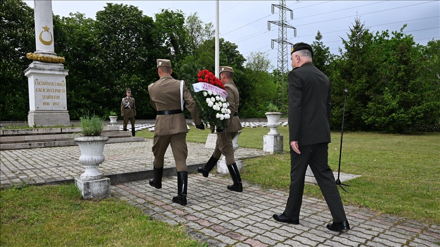 Türkiye's military chief visits Hungary, meets top defense officials Türkiye's military chief visits Hungary, meets top defense officials