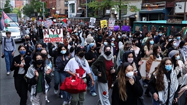 Студенты Нью-Йоркского университета и активисты провели акцию в поддержку Палестины 
