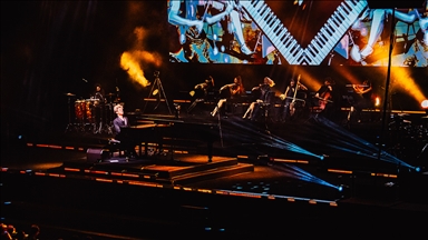 Piyanist Maksim Mrvica yeni yaşına İstanbul'da konser vererek girdi