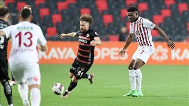 Gaziantep FK ile Atakaş Hatayspor 1-1 berabere kaldı