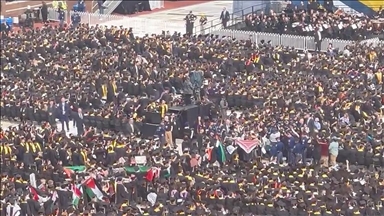 ABD’deki Michigan Üniversitesi mezuniyet töreninde Filistin ile dayanışma eylemi yapıldı 
