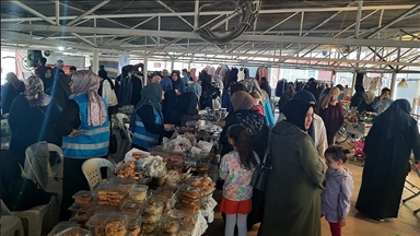 تنظيم "سوق خيري من أجل غزة" شمال غربي تركيا