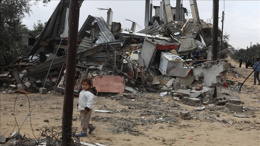 26 killed as Israeli warplanes strike several houses in Rafah