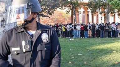 Polisi AS bubarkan perkemahan pro-Gaza di Universitas Southern California