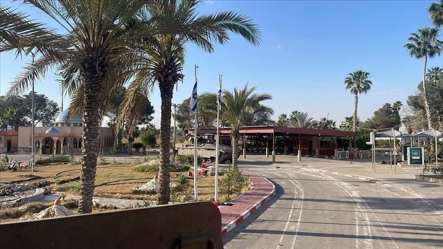 L’armée israélienne affirme avoir pris le “contrôle“ du côté palestinien du point de passage de Rafah