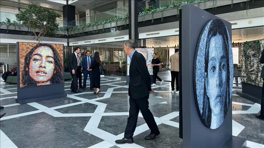 "Sürdürülebilir Sanat" sergisi sanatseverlerle buluştu