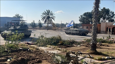 Израелската армија тврди дека презела контрола над палестинската страна на преминот Рафа