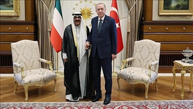 Президент Эрдоган и эмир Кувейта Сабах обсудили экономические и торговые отношения между странами