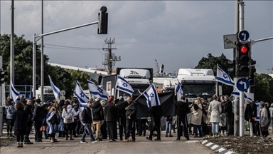 Израильские ультраправые заблокировали следовавший в Газу гумконвой