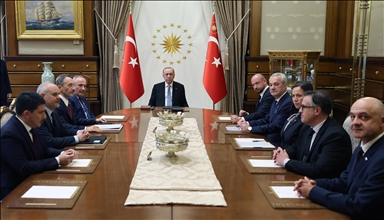 Turkish president meets Polish security chief, Romanian security adviser in Ankara