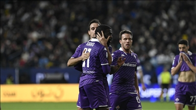 Fiorentina, UEFA Avrupa Konferans Ligi'nde üstü üste ikinci kez finale yükseldi 