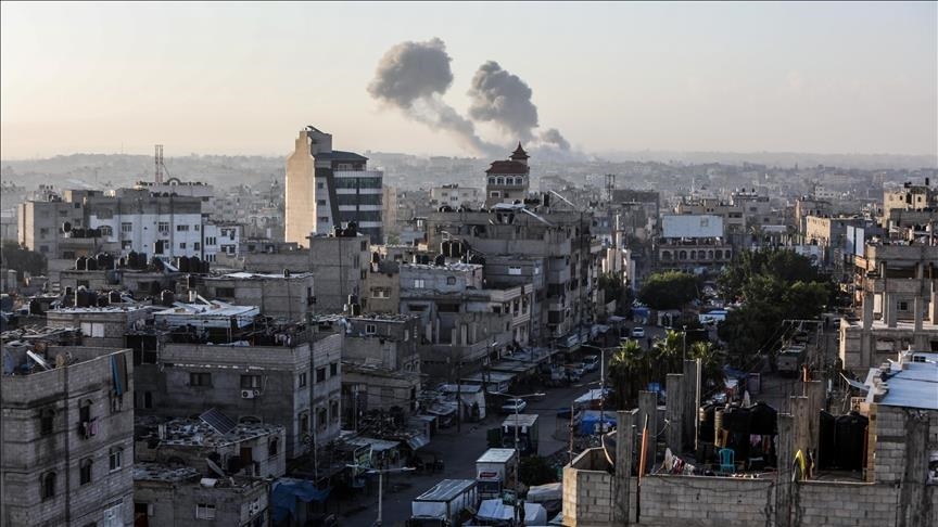Israel conducts ground, airstrikes on southern Gaza, casualties reported