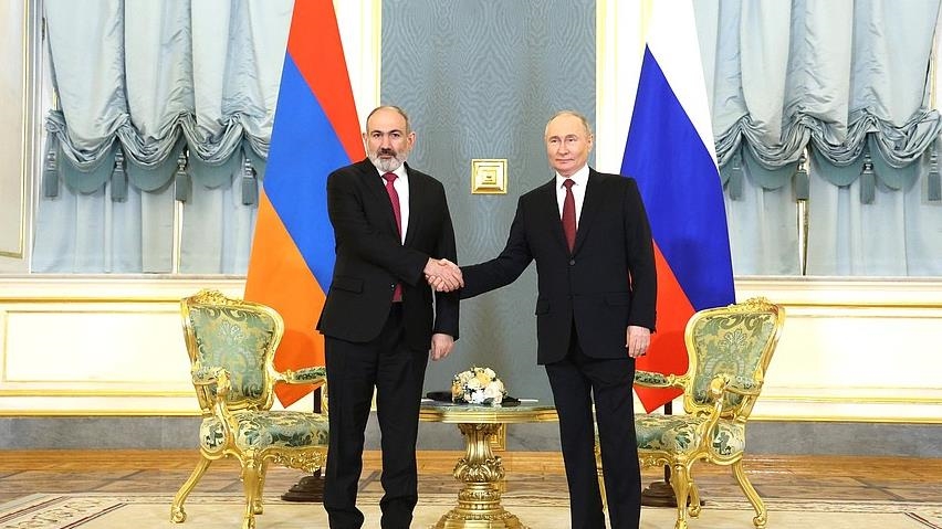 В Кремле состоялась встреча президента РФ с премьер-министром Армении