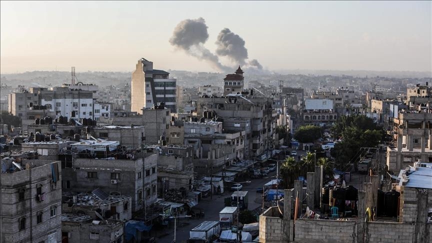 Израелската Армија по вторпат изврши воздушен и копнен напад врз населбата Зејтун во Газа