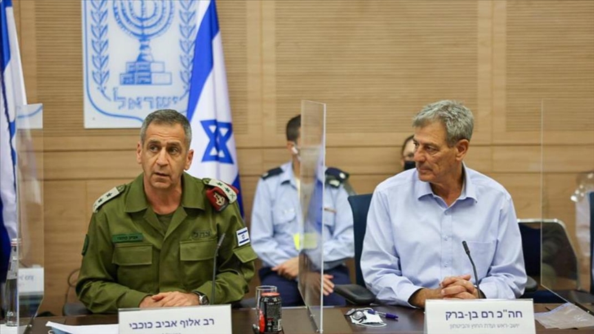 Ex-Israeli army chief says only way to bring back hostages is to stop the war Ex-Israeli army chief says only way to bring back hostages is to stop the war
