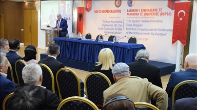 Mbahet paneli për kontributin e organizatave të punëmarrësve në marrëdhëniet Türkiye-Shqipëri 