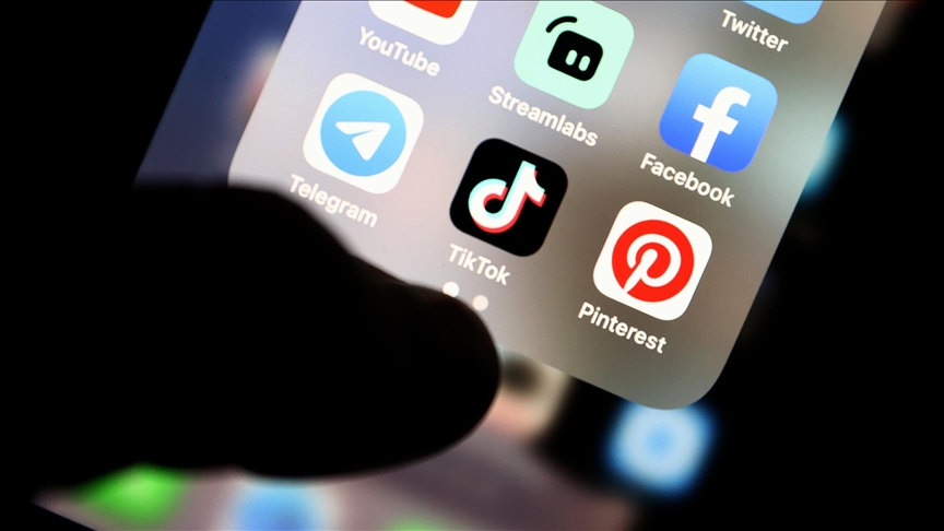 TikTok, yapay zekayla üretilmiş içerikleri etiketleyen ilk video paylaşım platformu olduğunu duyurdu