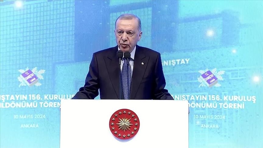 Serokomar Erdogan: "Destûreke nû ji aboriyê û heyata civakî wê çareserkirina meseleyên welêt hê leztir bike"