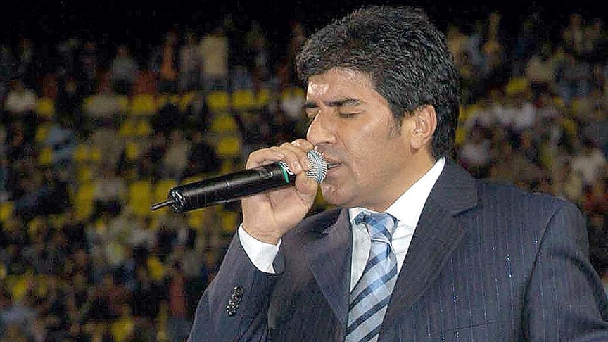 Arabesk fantezi müziğin önemli isimlerinden İbrahim Erkal vefat yıl dönümünde anılıyor
