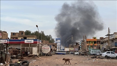 Violent clashes erupt between army, rapid support forces in Sudan