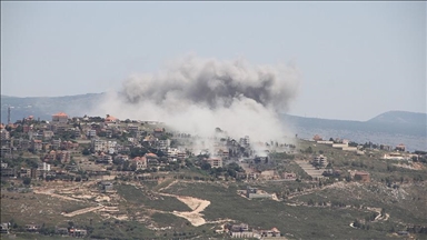 غارات إسرائيلية تستهدف ثلاثة مواقع جنوب لبنان 