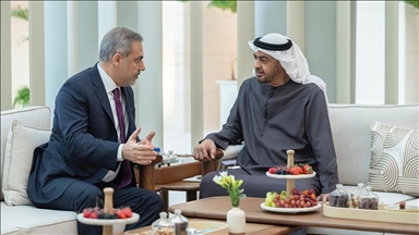 Фидан во Абу Даби оствари средба со претседателот на ОАЕ Ал Нахјан