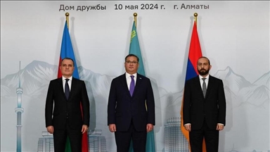 محادثات سلام بين أذربيجان وأرمينيا في كازاخستان