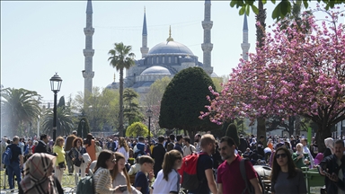İstanbul ilk 3 ayda yaklaşık 3,8 milyon yabancı ziyaretçi ağırladı