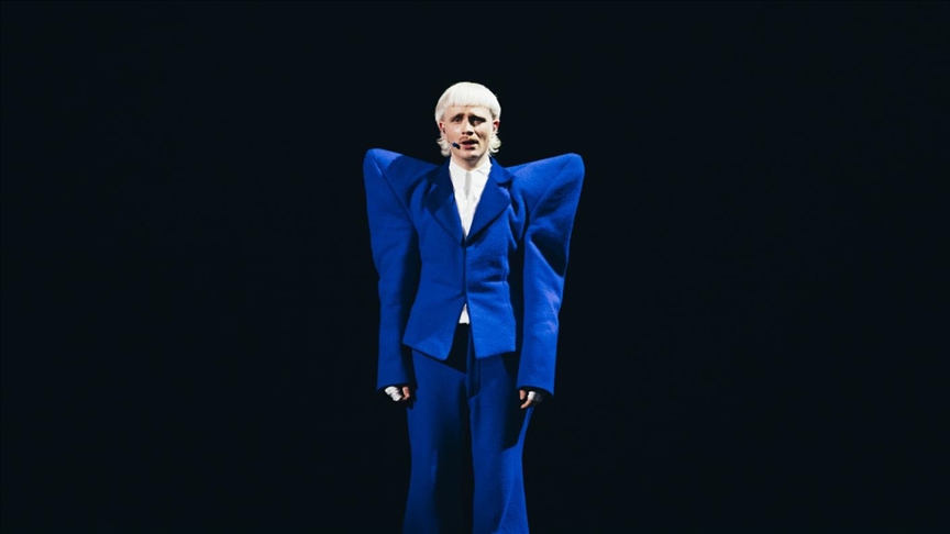 Eurovision axes Dutch contestant Klein after controversial 'incident'