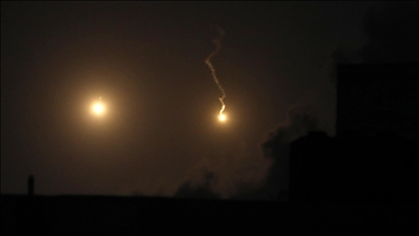 Pojas Gaze: Izraelske snage izvele seriju intenzivnih zračnih napada istočno od Jabalije