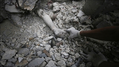 Scores of Palestinians killed in Israeli bombardment of Gaza Strip