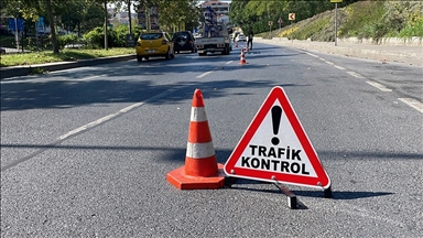 İçişleri Bakanı Yerlikaya: Trafik ekiplerimizce 2-9 Mayıs tarihleri arasında 1 milyon 896 bin 66 araç denetlendi