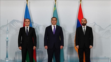 Azerbaijan, Armenia end talks in Kazakhstan with pledge to continue discussing controversial issues