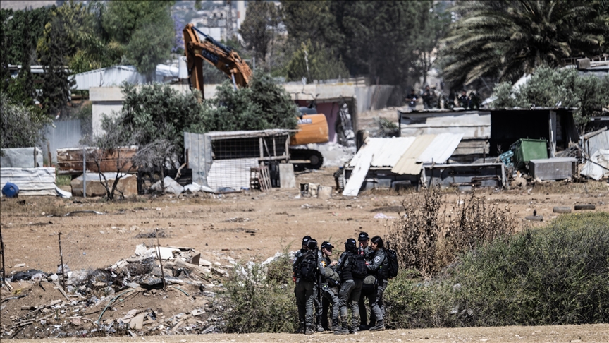 الضفة.. الجيش الإسرائيلي يهدم 5 منازل فلسطينية