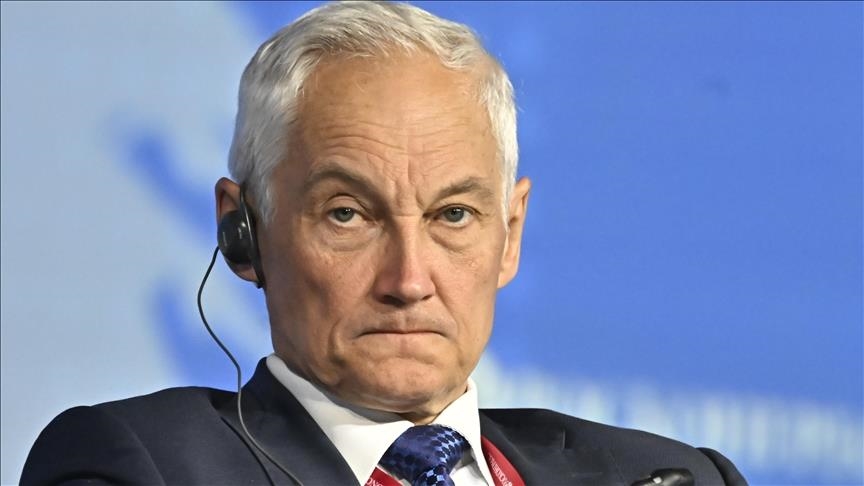 Путин предложил кандидатуру Андрея Белоусова на пост министра обороны РФ